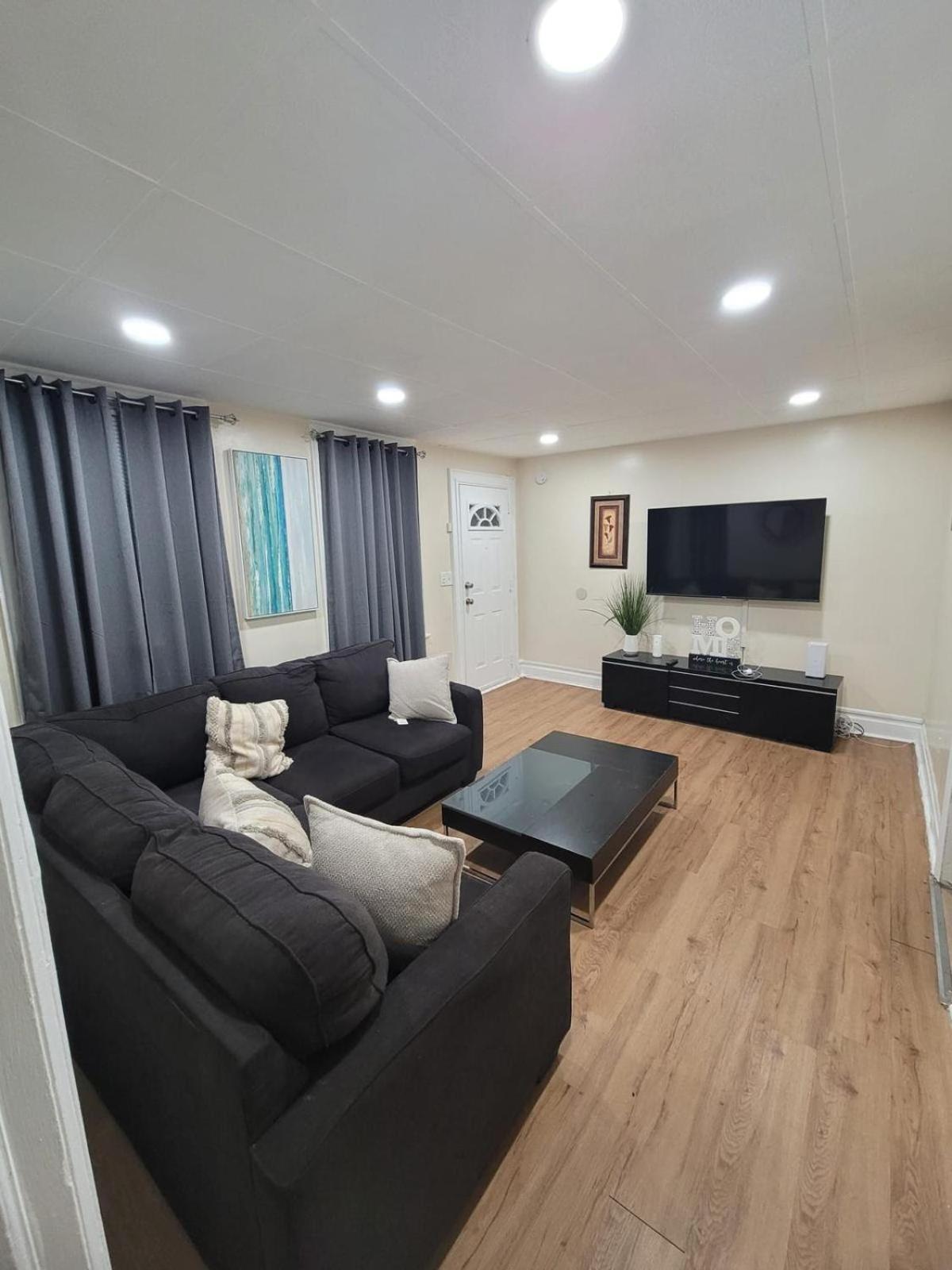Z & Z Apartment 纽瓦克 外观 照片