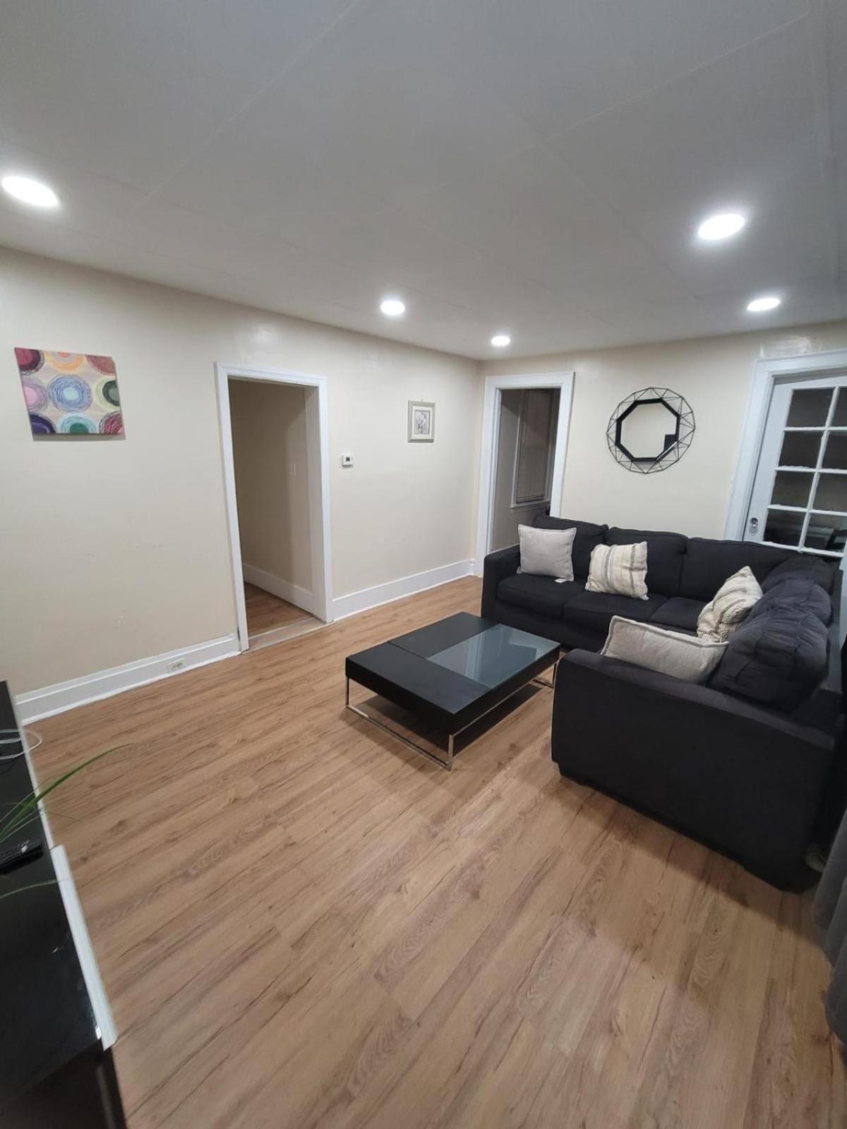 Z & Z Apartment 纽瓦克 外观 照片